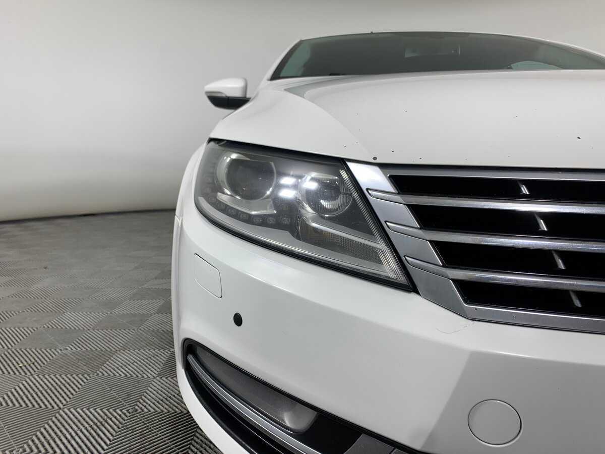 Купить Volkswagen Passat CC с пробегом. Фото: #9