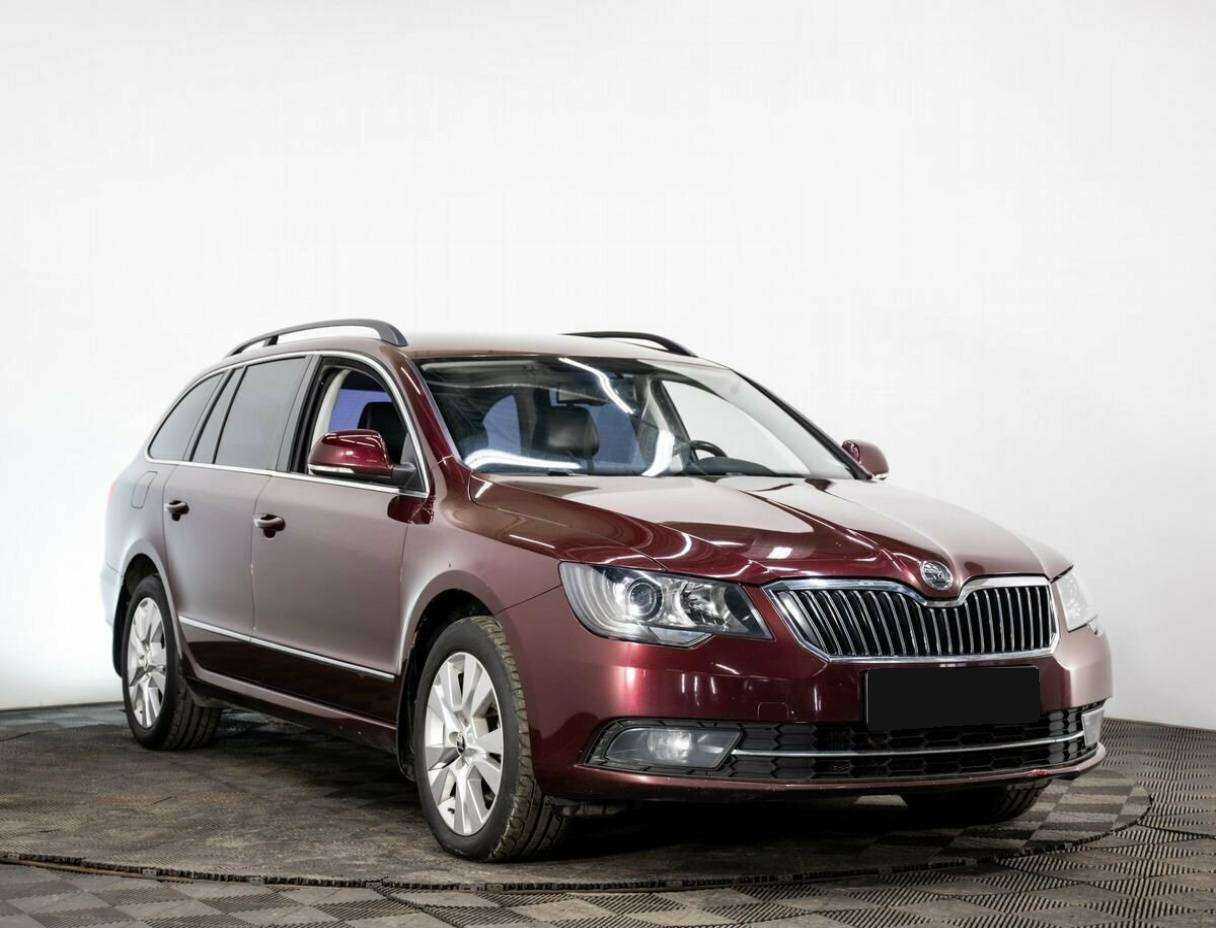 Купить Skoda Superb с пробегом. Фото: #2