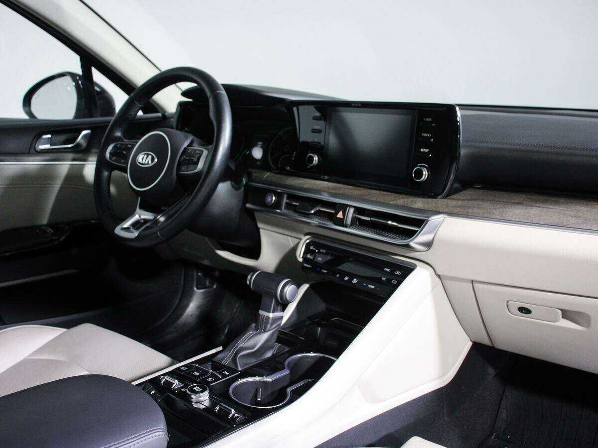 Купить Kia K5 с пробегом. Фото: #6