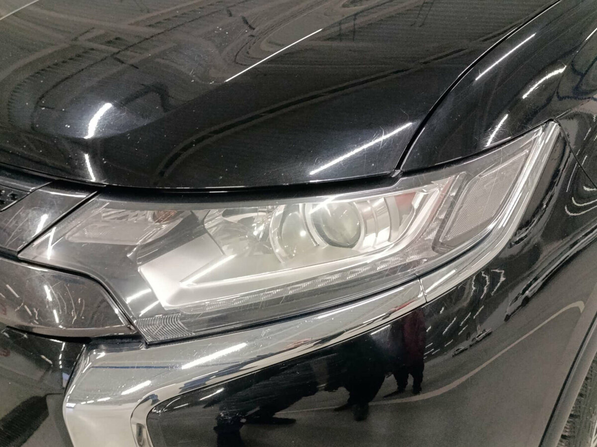 Купить Mitsubishi Outlander с пробегом. Фото: #16