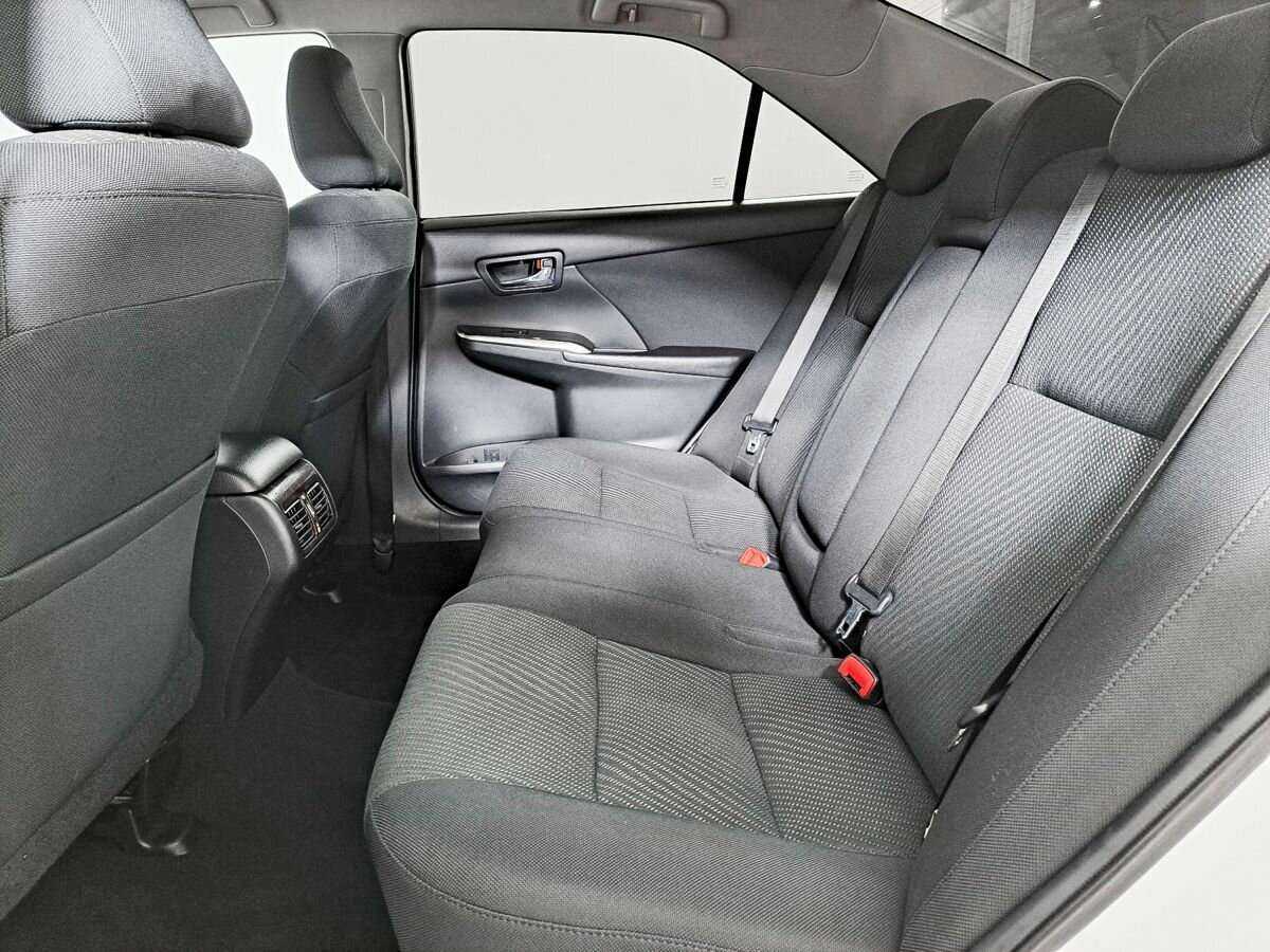 Купить Toyota Camry с пробегом. Фото: #6