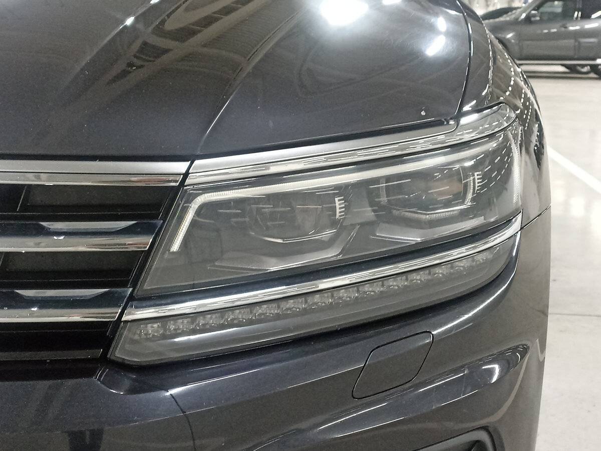 Купить Volkswagen Tiguan с пробегом. Фото: #16