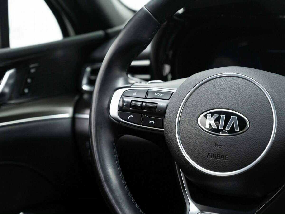 Купить Kia K5 с пробегом. Фото: #15