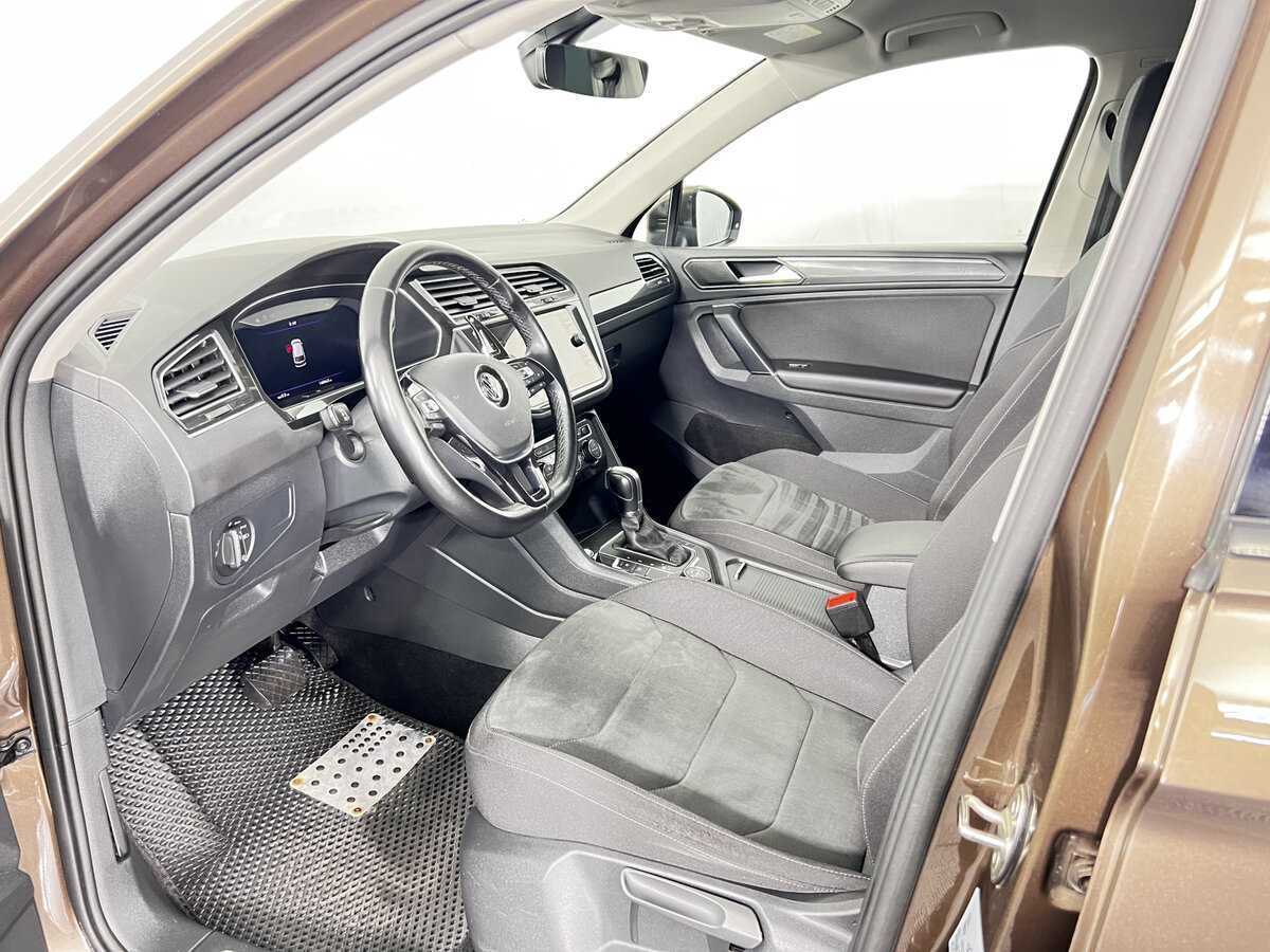 Купить Volkswagen Tiguan с пробегом. Фото: #12