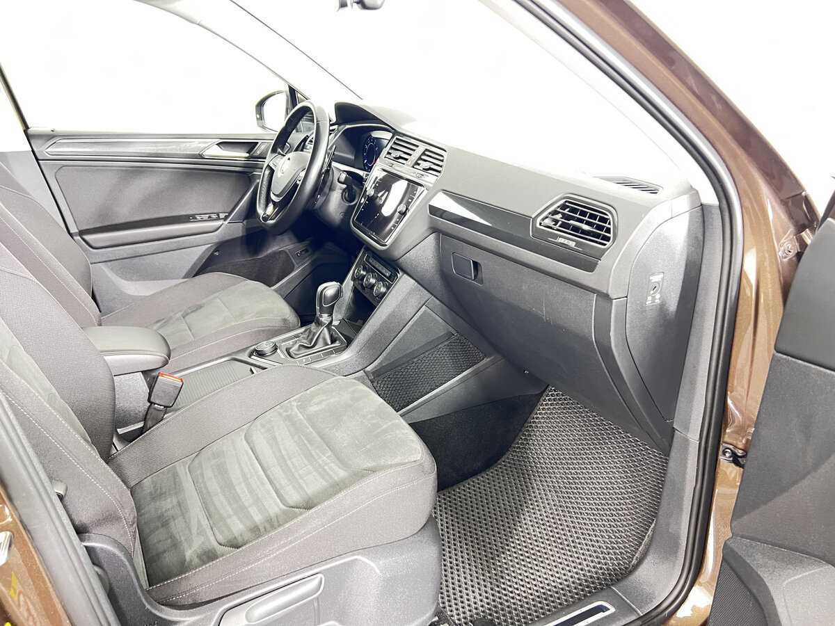 Купить Volkswagen Tiguan с пробегом. Фото: #7