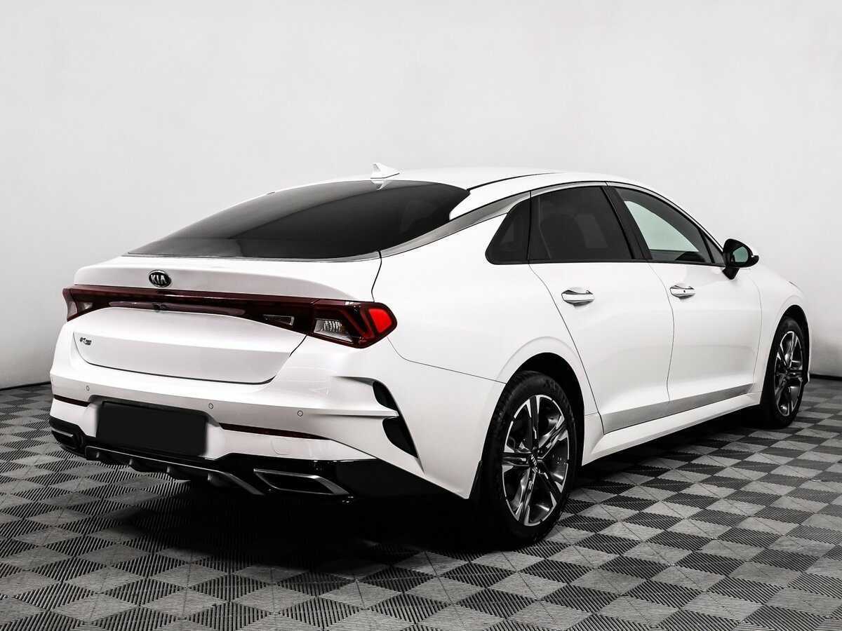 Купить Kia K5 с пробегом. Фото: #4