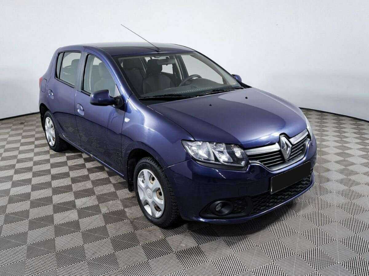 Купить Renault Sandero с пробегом. Фото: #2