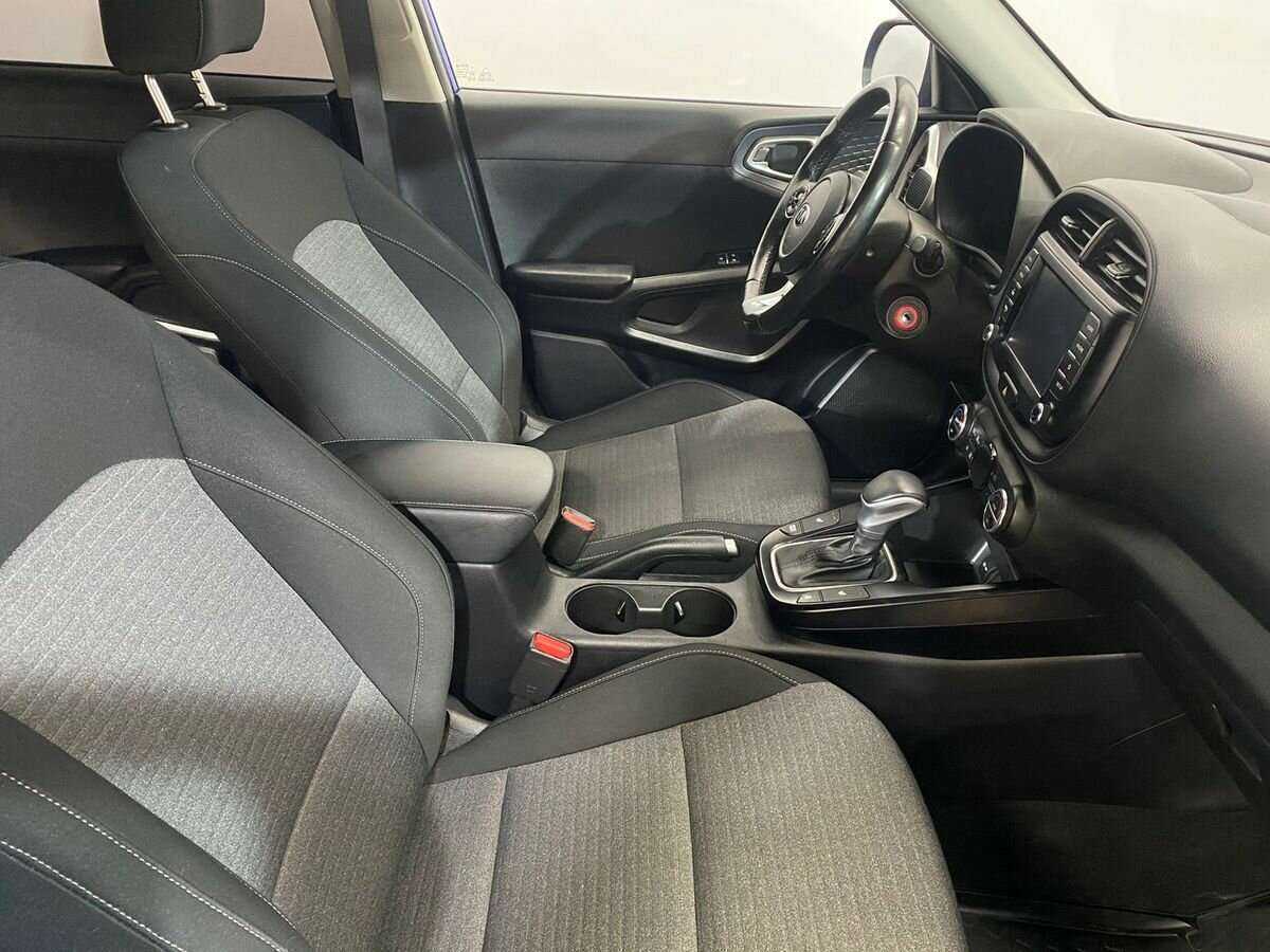 Купить Kia Soul с пробегом. Фото: #9