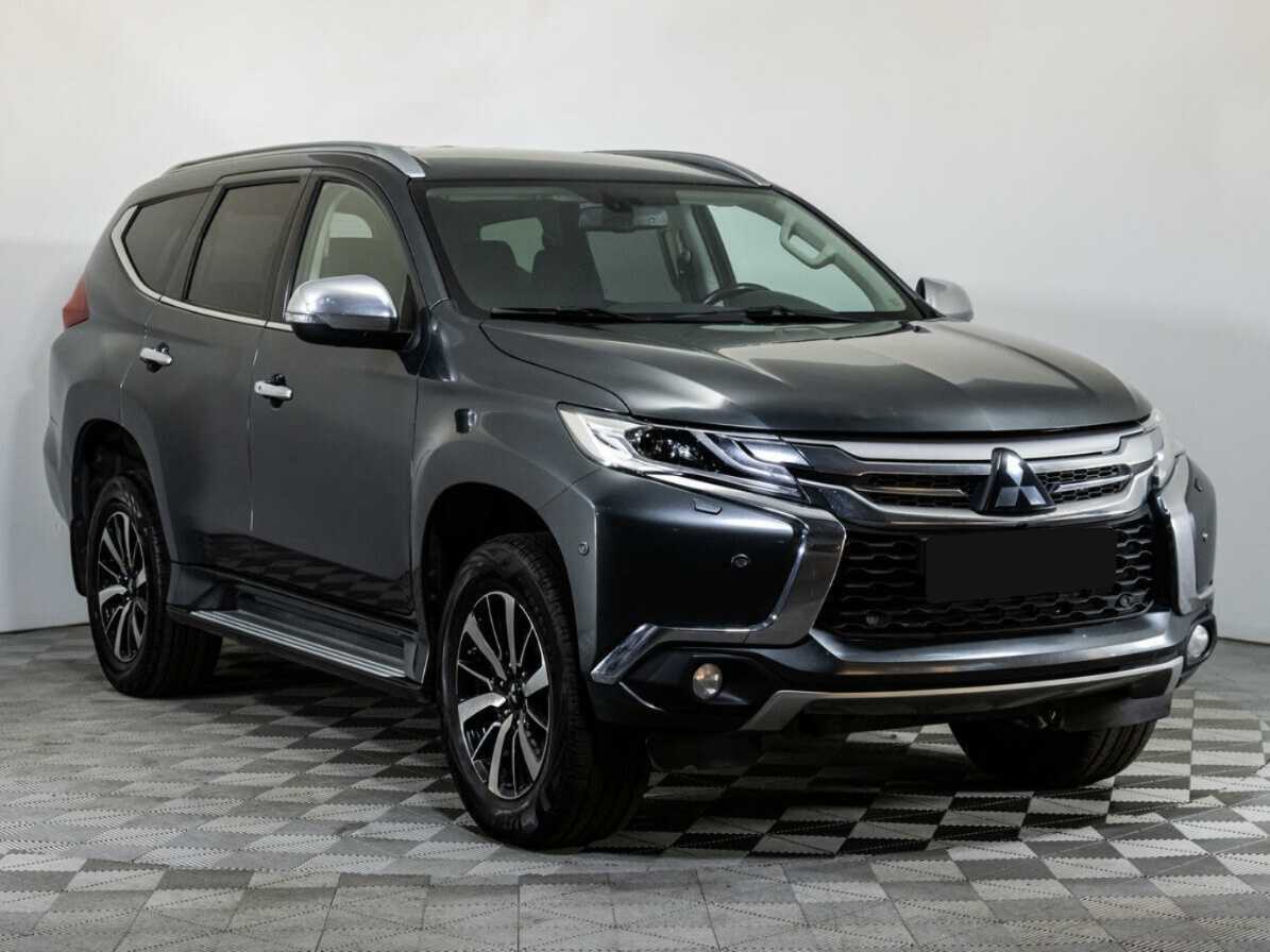 Купить Mitsubishi Pajero Sport с пробегом. Фото: #2