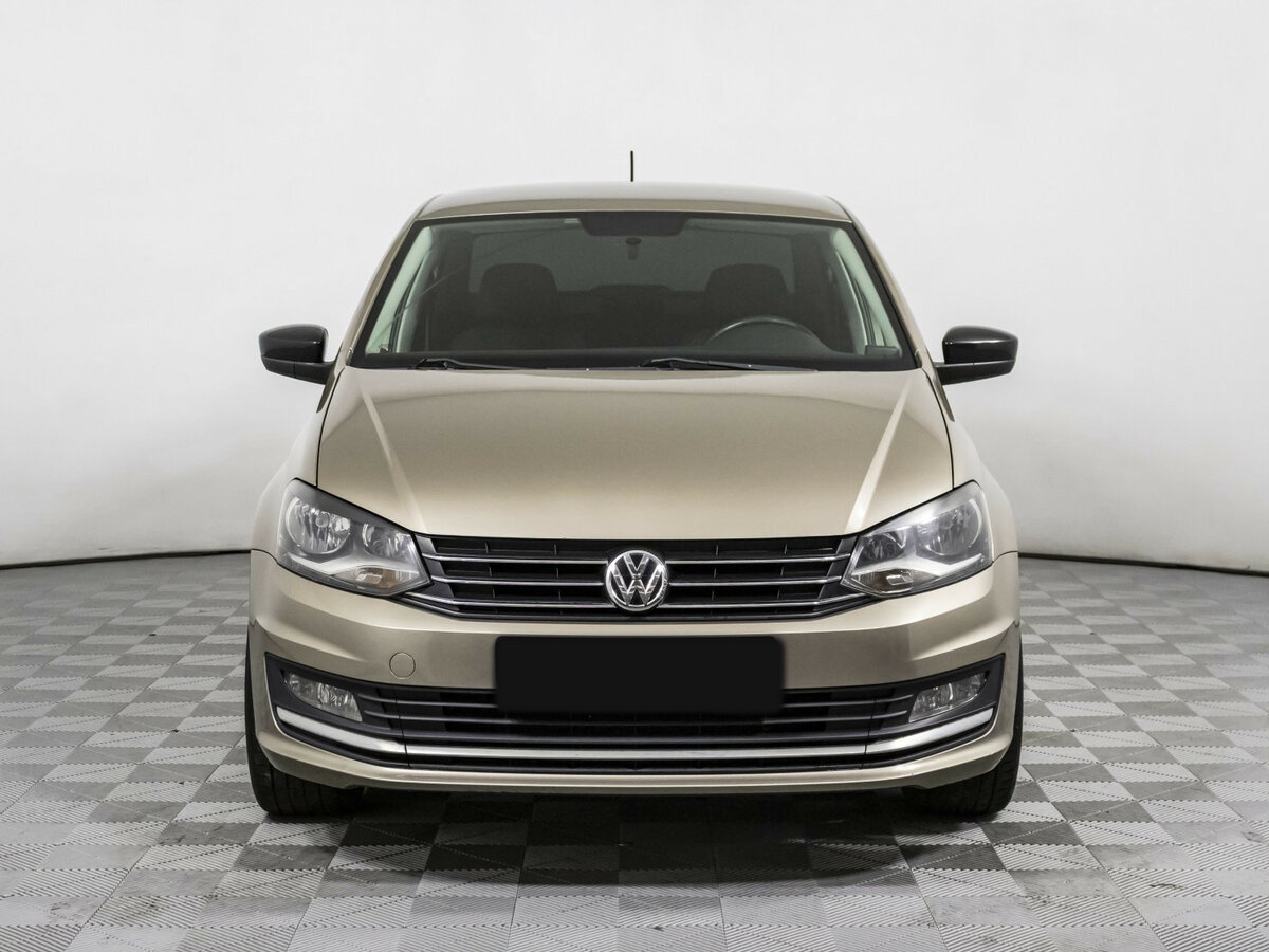 Купить Volkswagen Polo с пробегом. Фото: #1