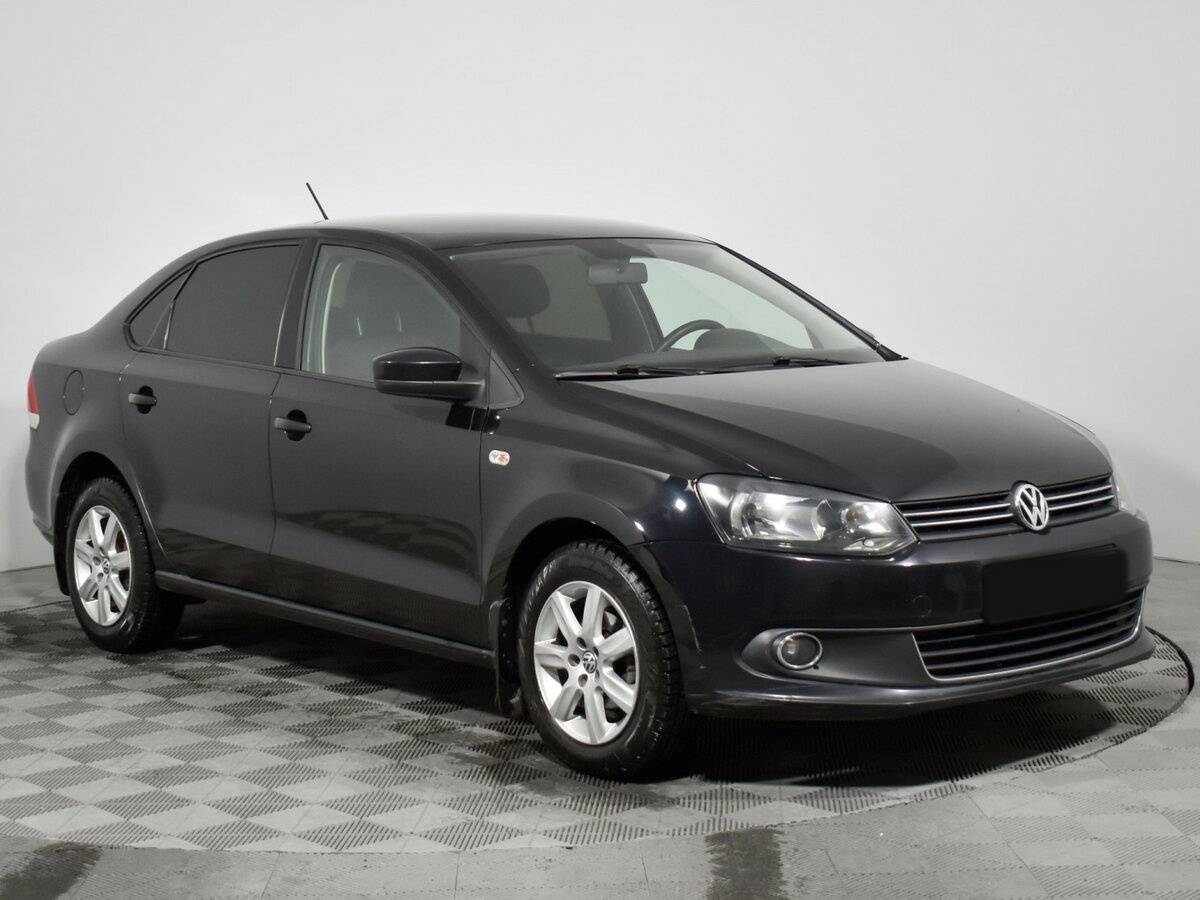 Купить Volkswagen Polo с пробегом. Фото: #2