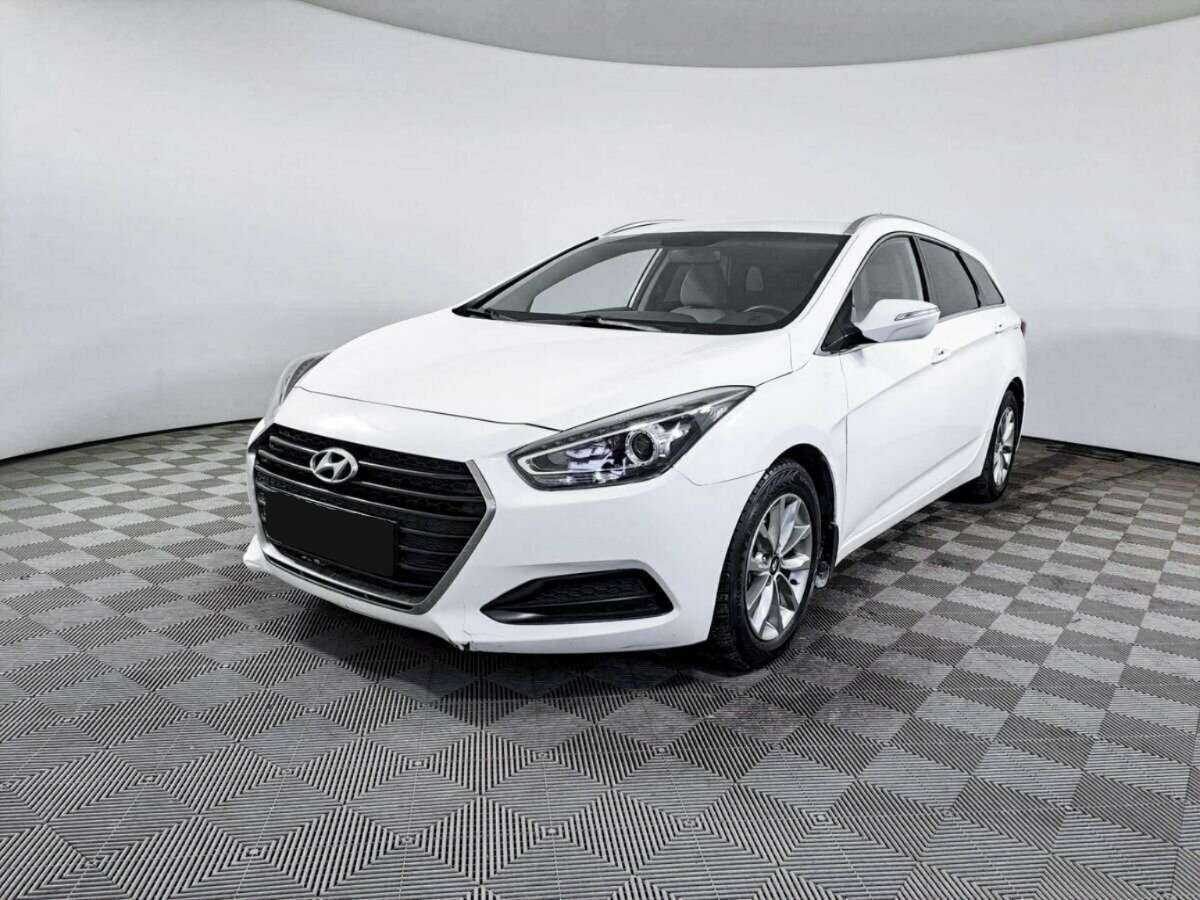 Купить Hyundai i40 с пробегом. Фото: #0