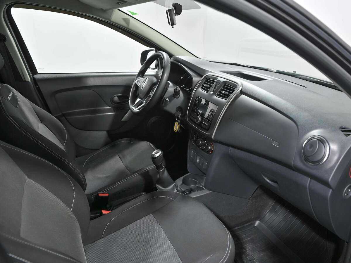 Купить Renault Sandero с пробегом. Фото: #13