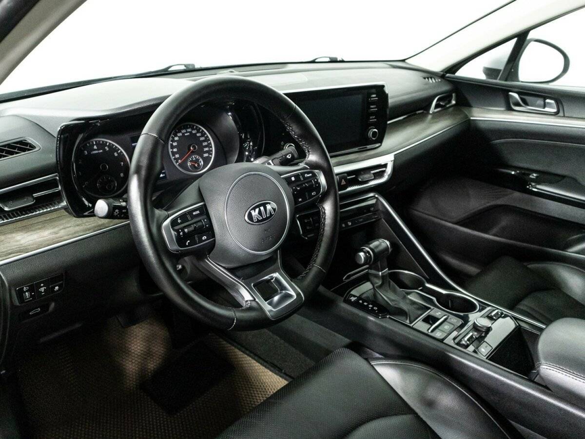 Купить Kia K5 с пробегом. Фото: #11