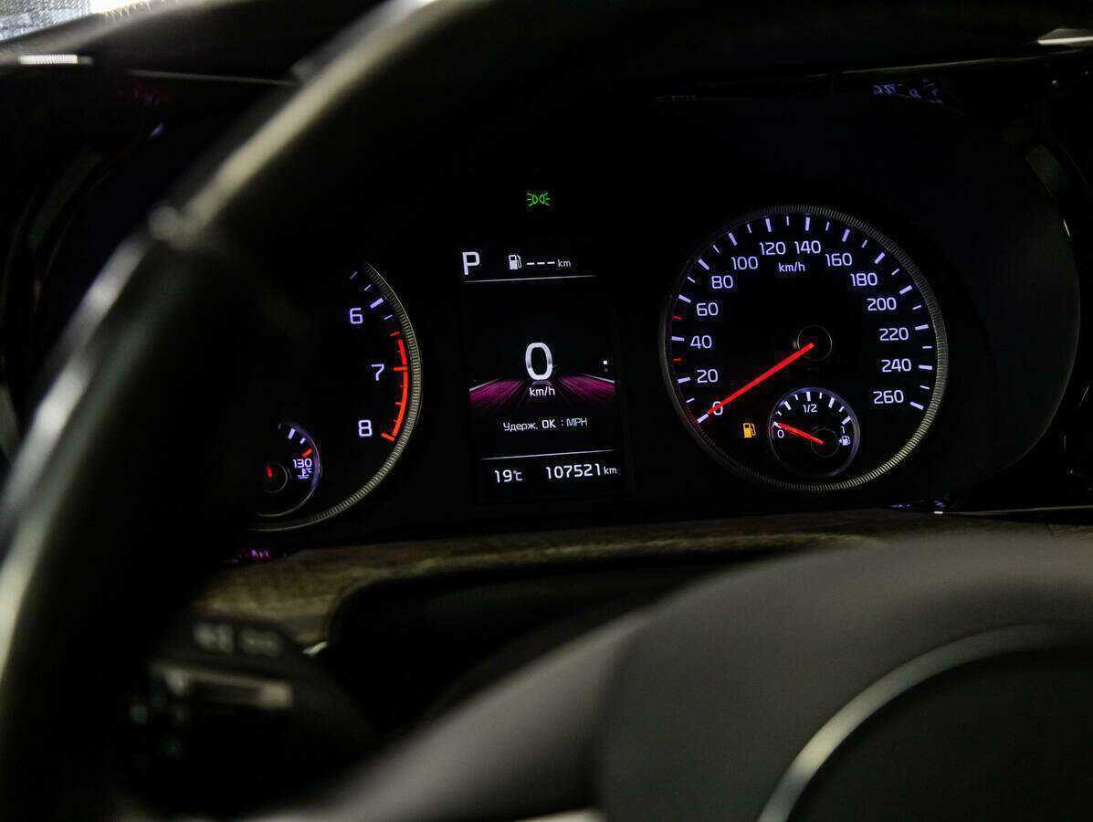 Купить Kia K5 с пробегом. Фото: #10