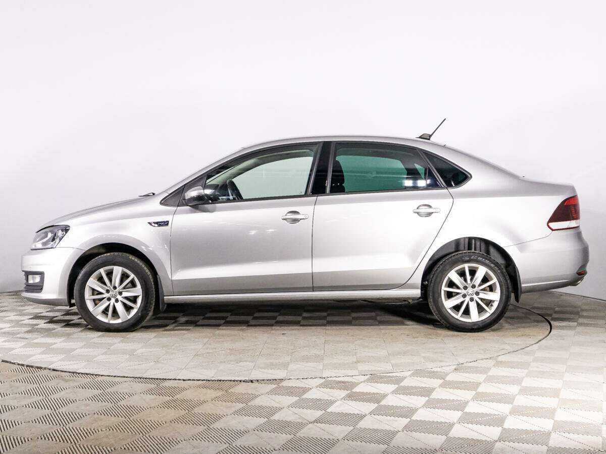 Купить Volkswagen Polo с пробегом. Фото: #7