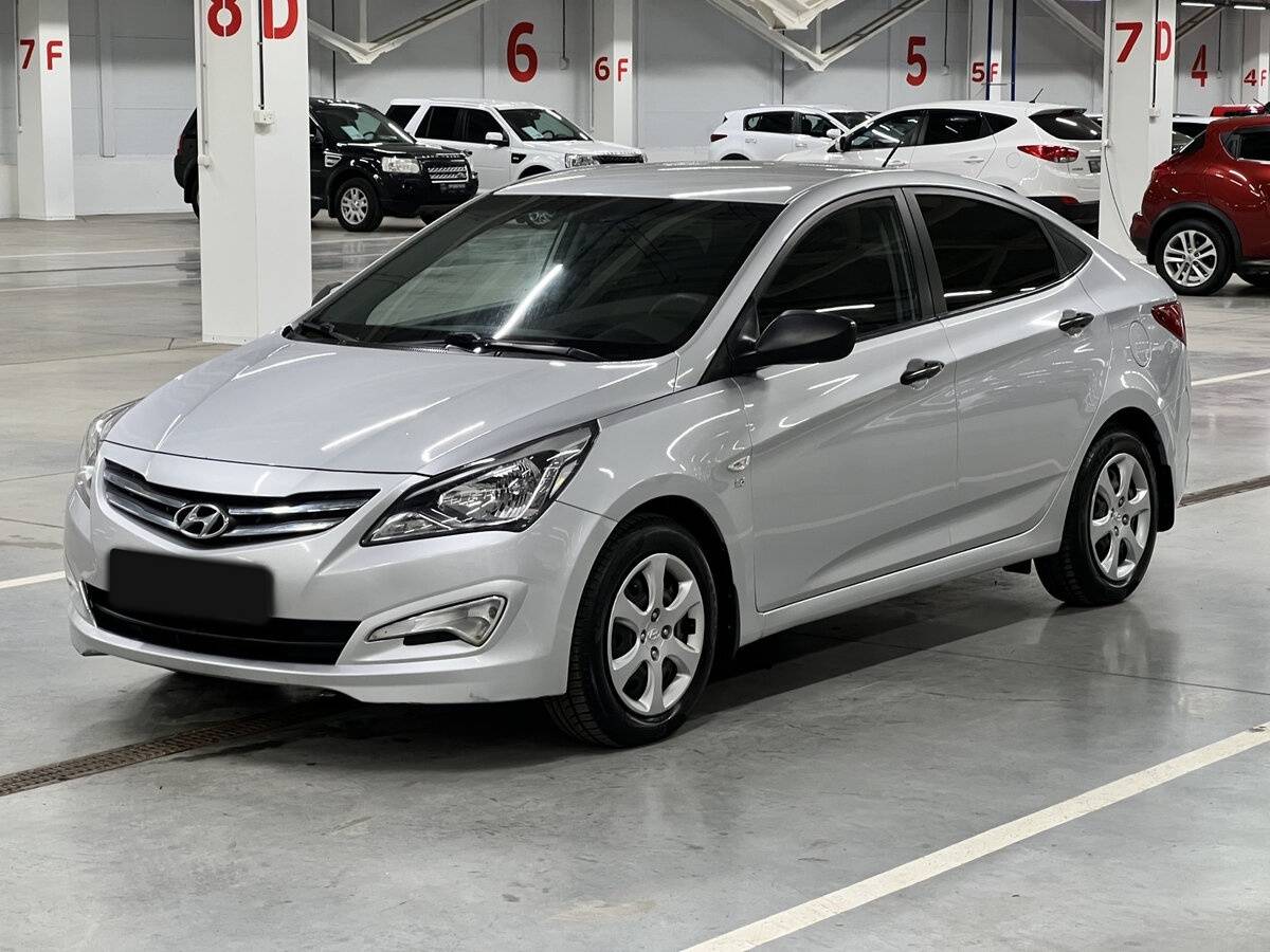 Купить Hyundai Solaris с пробегом. Фото: #0