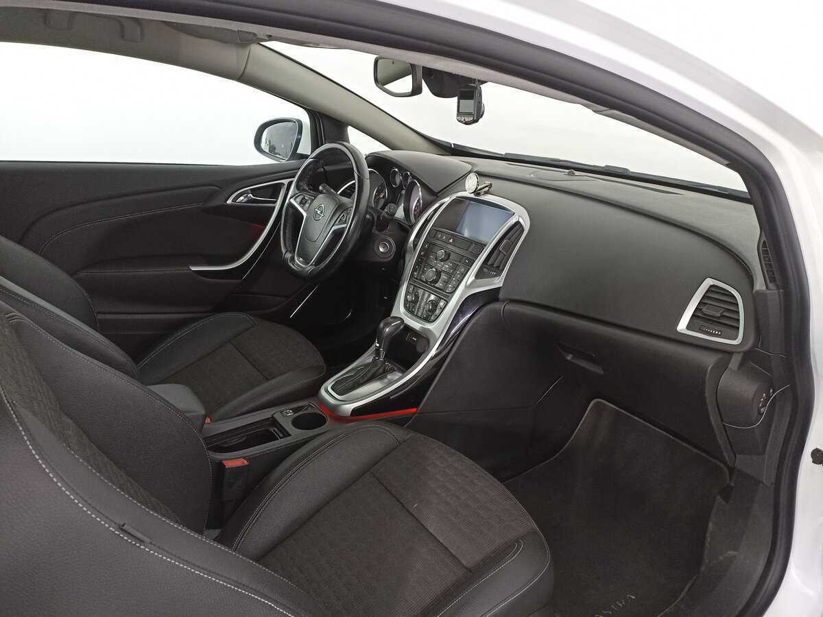Купить Opel Astra с пробегом. Фото: #9