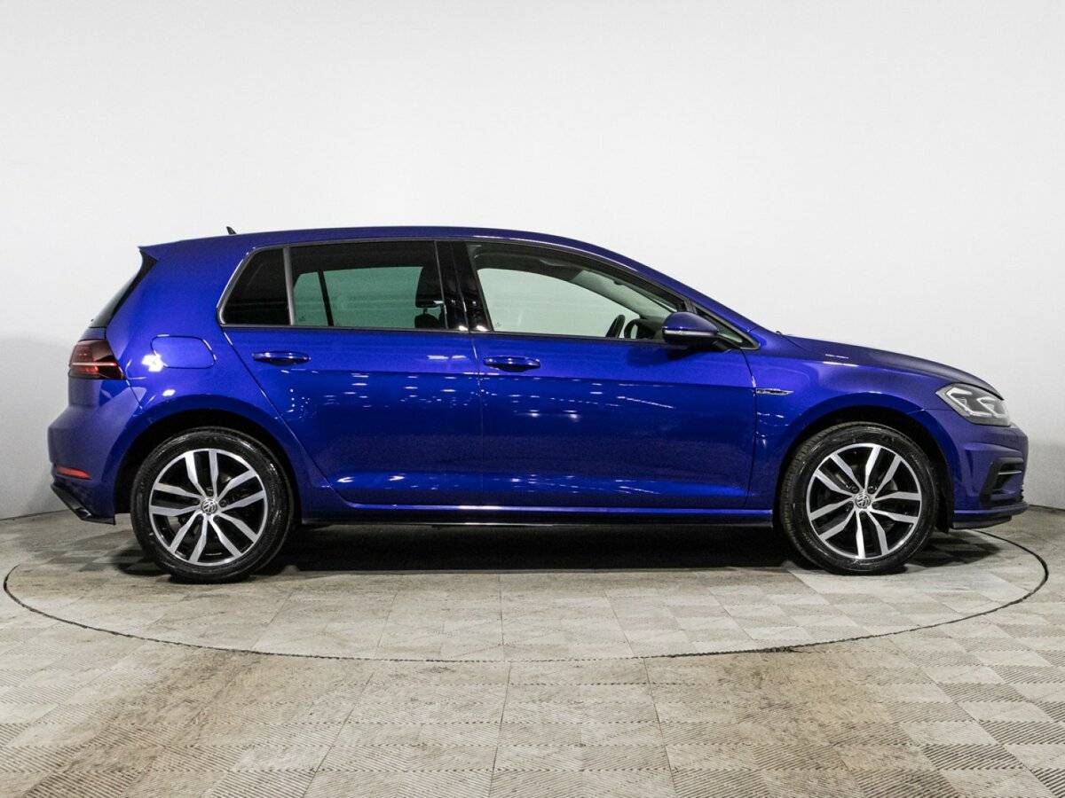 Купить Volkswagen Golf с пробегом. Фото: #3