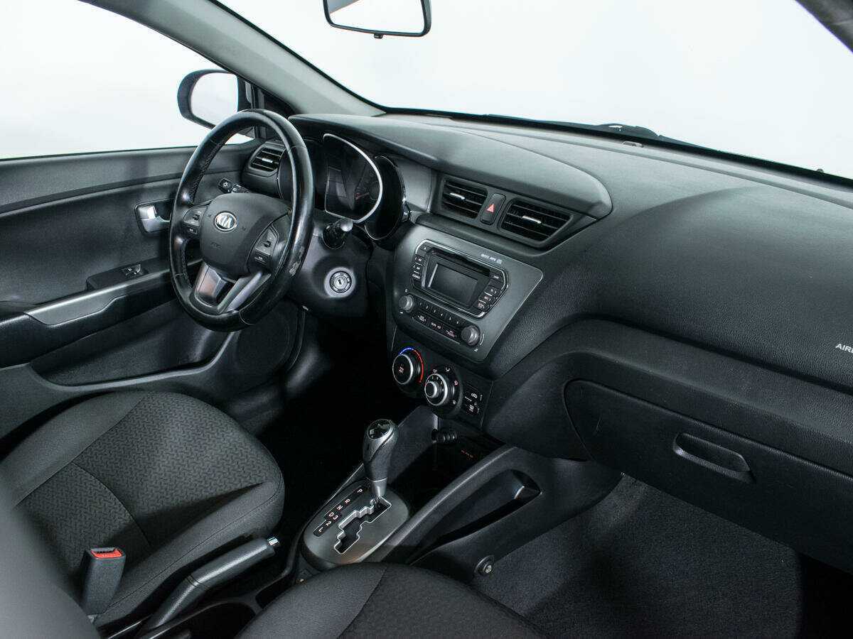 Купить Kia Rio с пробегом. Фото: #8