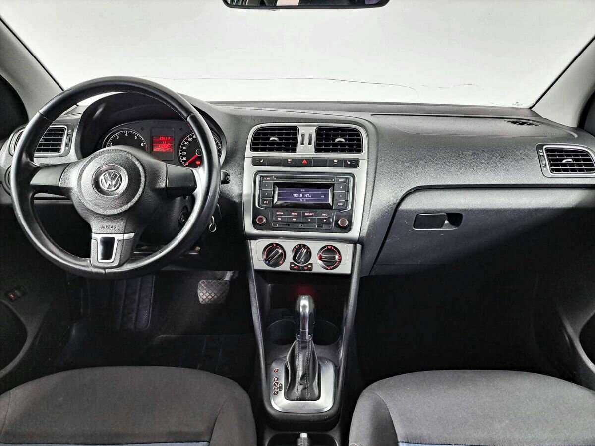 Купить Volkswagen Polo с пробегом. Фото: #9