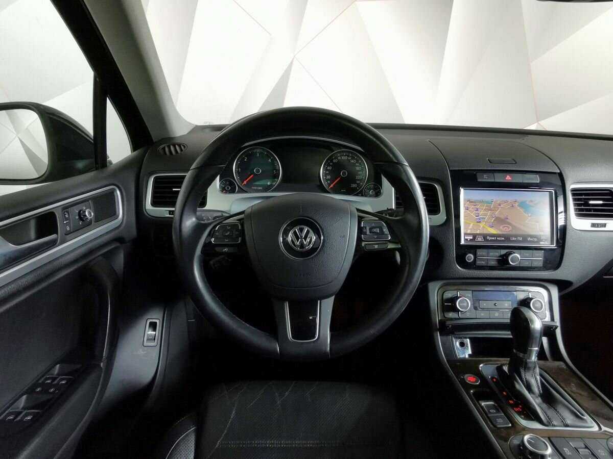Купить Volkswagen Touareg с пробегом. Фото: #14