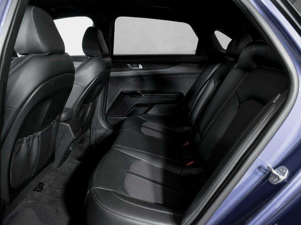 Купить Kia K5 с пробегом. Фото: #8