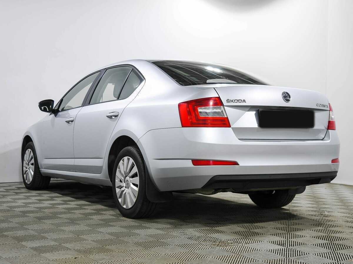 Купить Skoda Octavia с пробегом. Фото: #4
