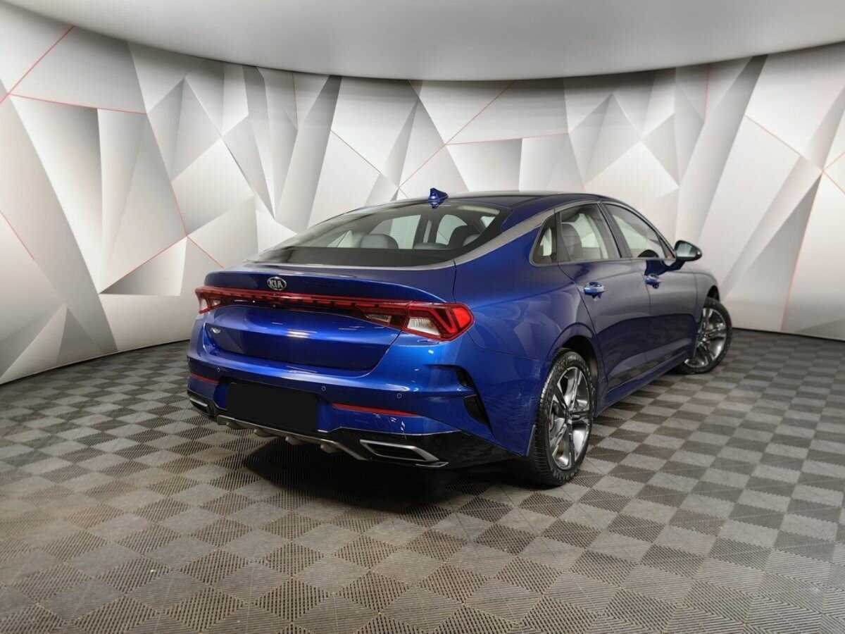 Купить Kia K5 с пробегом. Фото: #1