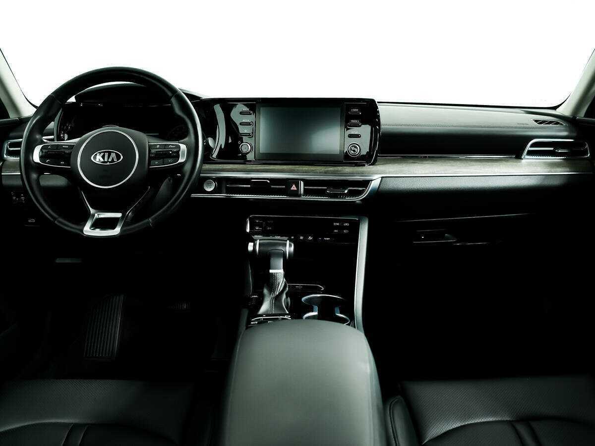 Купить Kia K5 с пробегом. Фото: #10