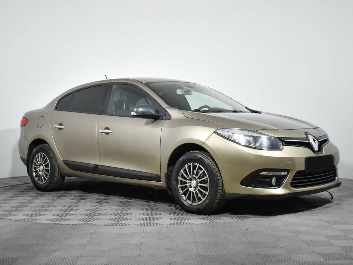 Купить Renault Fluence с пробегом. Фото: #2