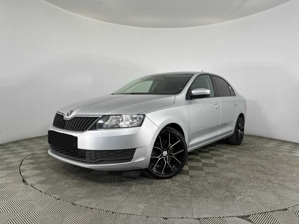 Купить Skoda Rapid с пробегом. Посмотреть фото