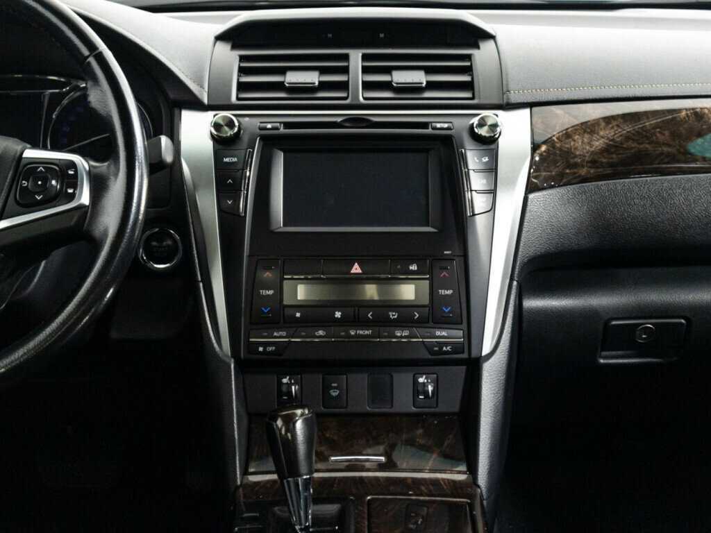 Купить Toyota Camry с пробегом. Фото: #13