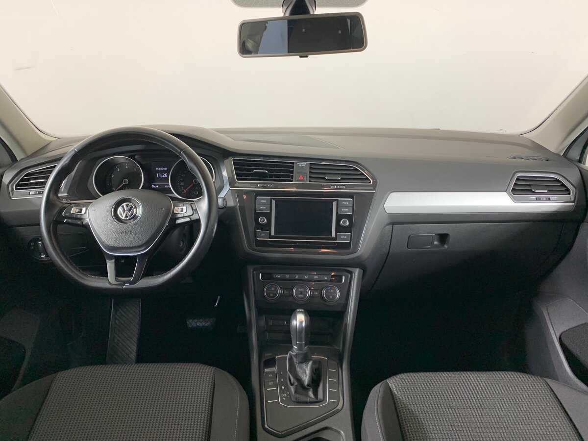Купить Volkswagen Tiguan с пробегом. Фото: #12