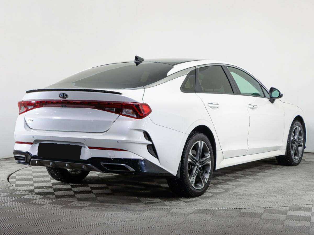 Купить Kia K5 с пробегом. Фото: #3