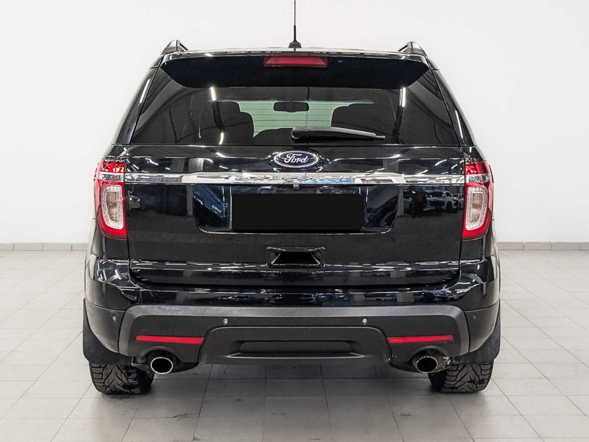 Купить Ford Explorer с пробегом. Фото: #5