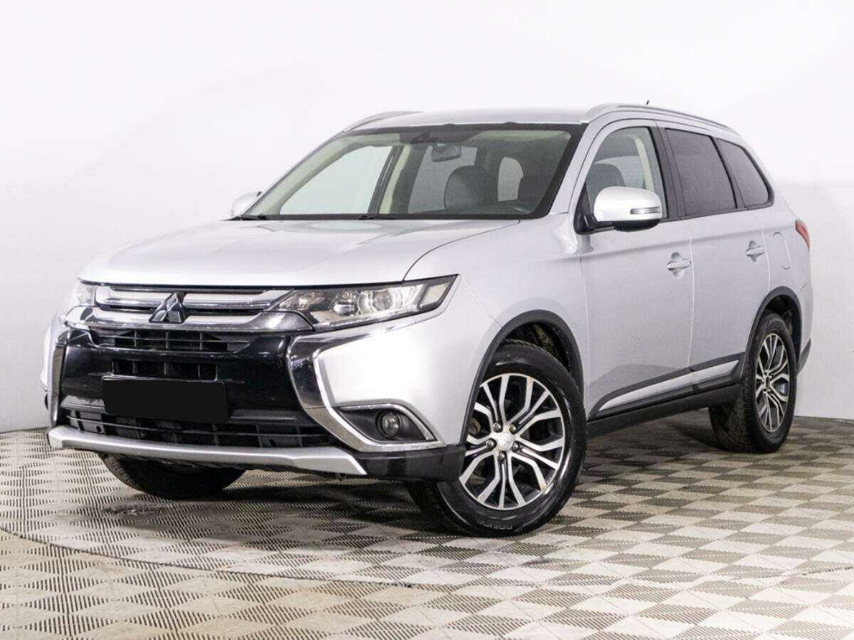 Купить Mitsubishi Outlander с пробегом. Фото: #0