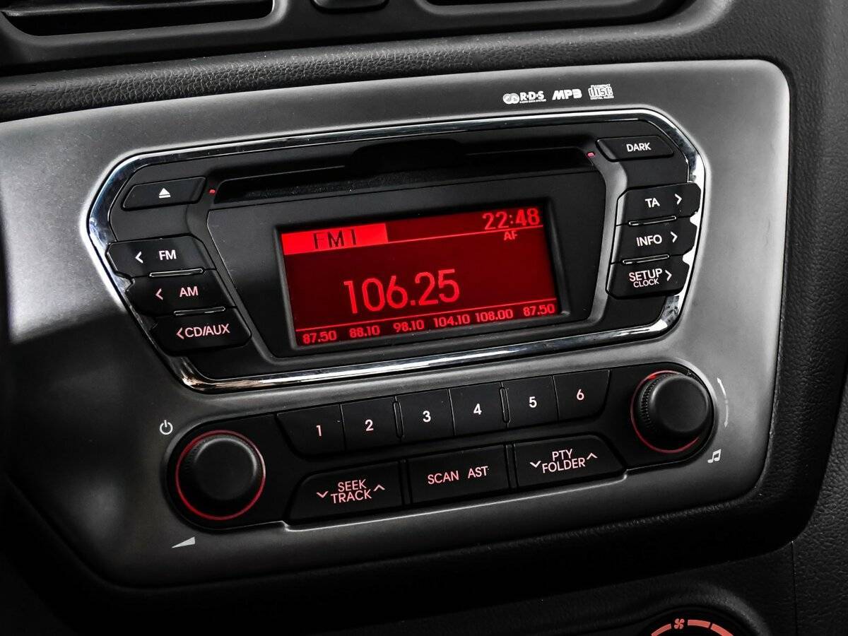 Купить Kia Rio с пробегом. Фото: #17