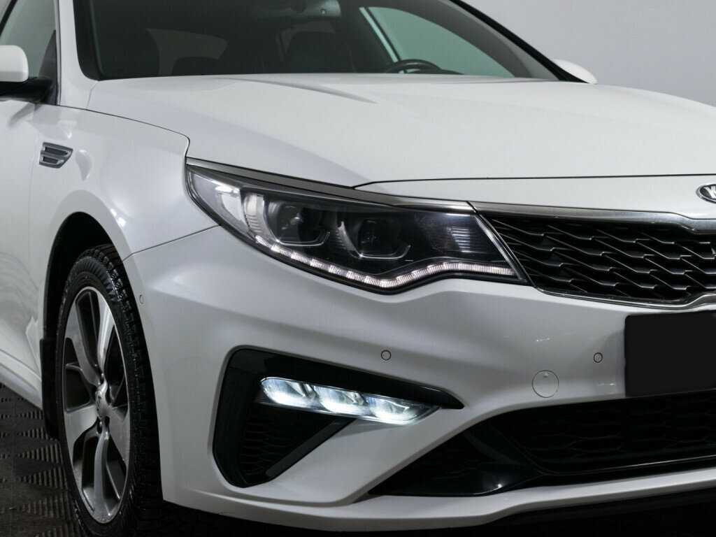 Купить Kia Optima с пробегом. Фото: #16