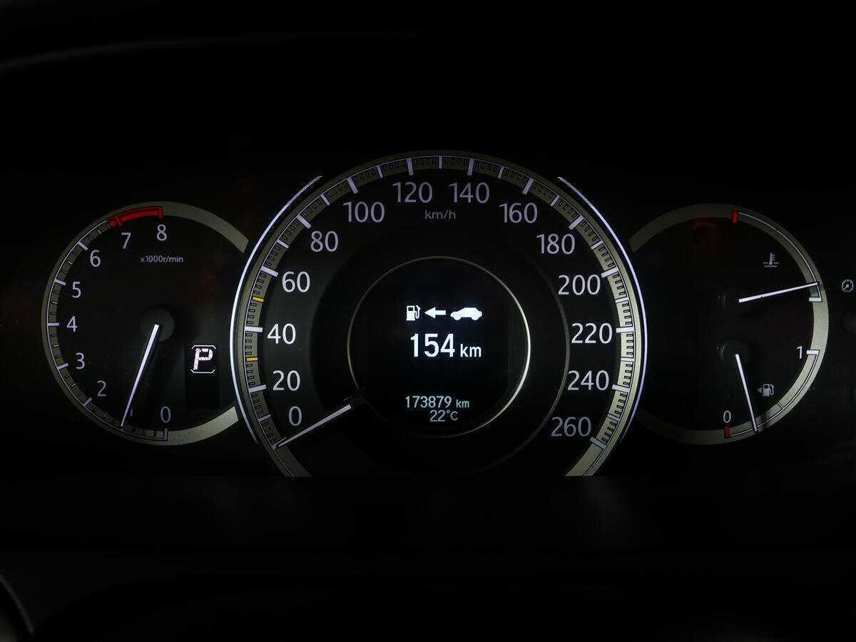 Купить Honda Accord с пробегом. Фото: #8