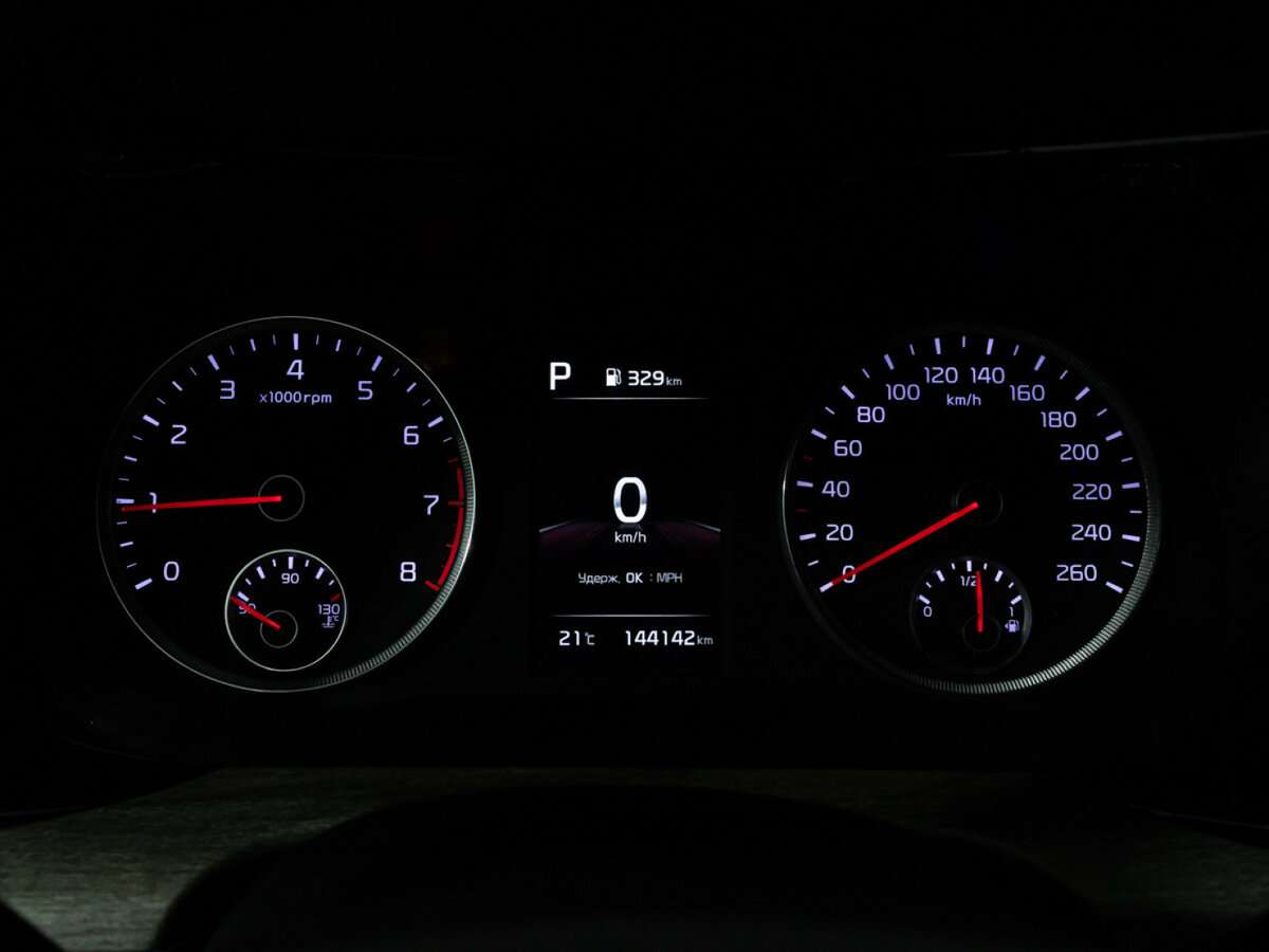 Купить Kia K5 с пробегом. Фото: #11