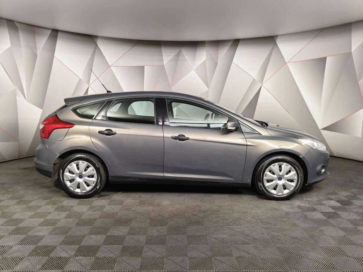 Купить Ford Focus с пробегом. Фото: #5