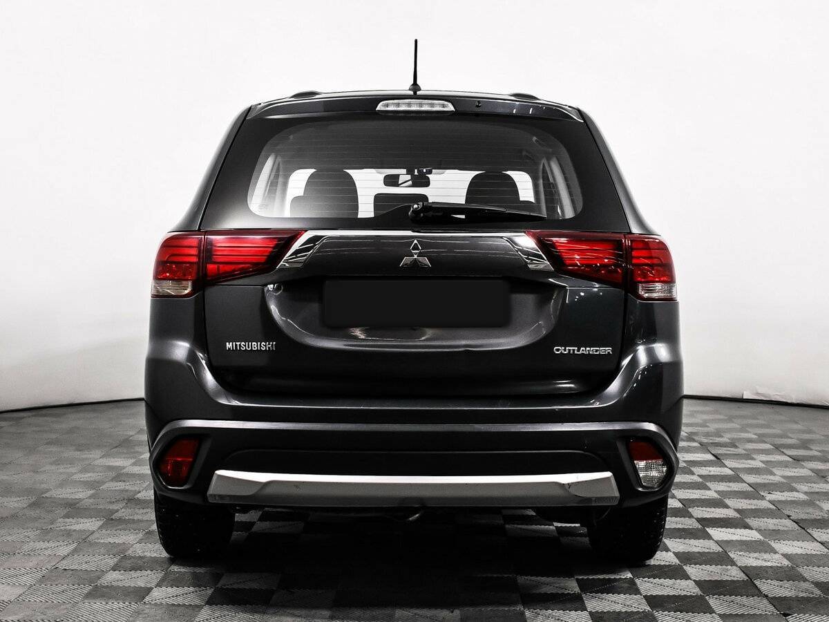 Купить Mitsubishi Outlander с пробегом. Фото: #5