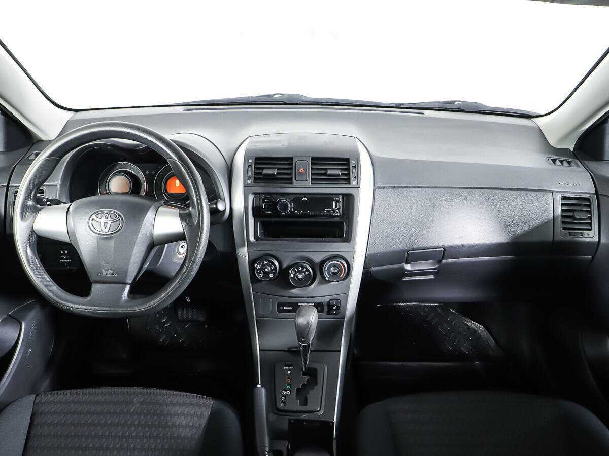 Купить Toyota Corolla с пробегом. Фото: #12
