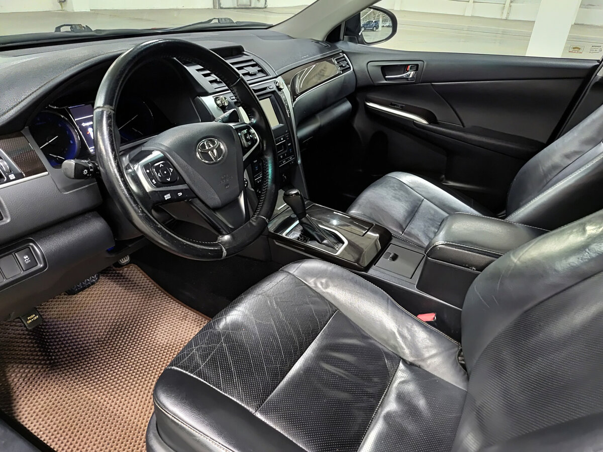 Купить Toyota Camry с пробегом. Фото: #15