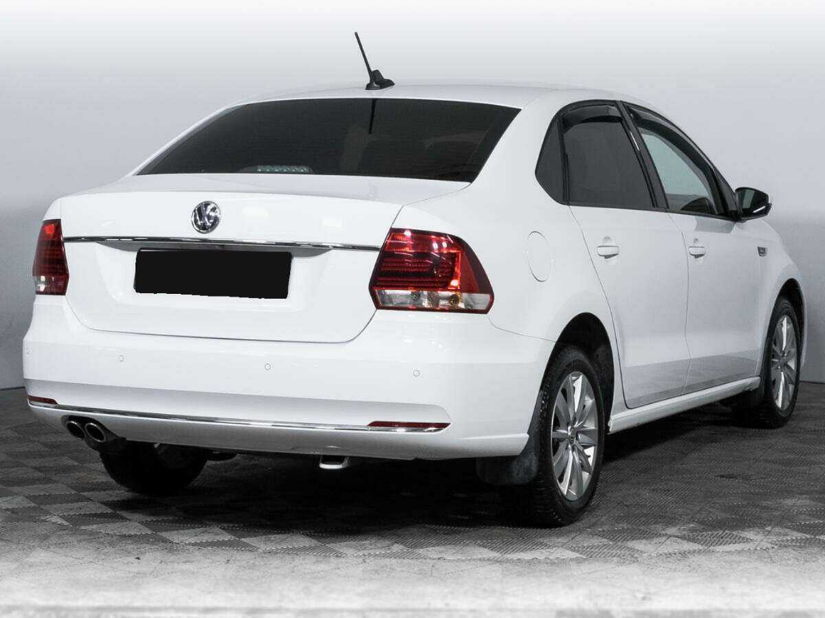 Купить Volkswagen Polo с пробегом. Фото: #4