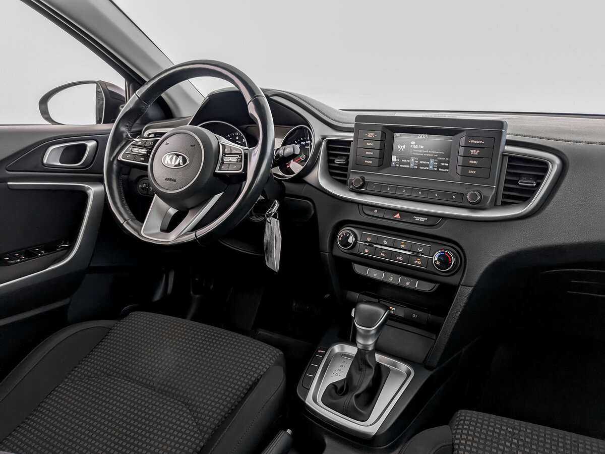 Купить Kia Ceed с пробегом. Фото: #21