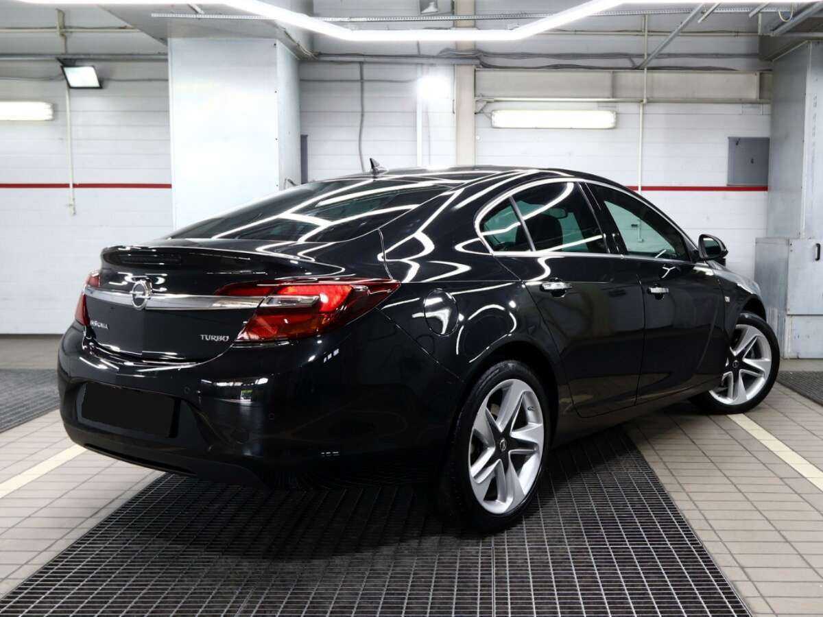 Купить Opel Insignia с пробегом. Фото: #2