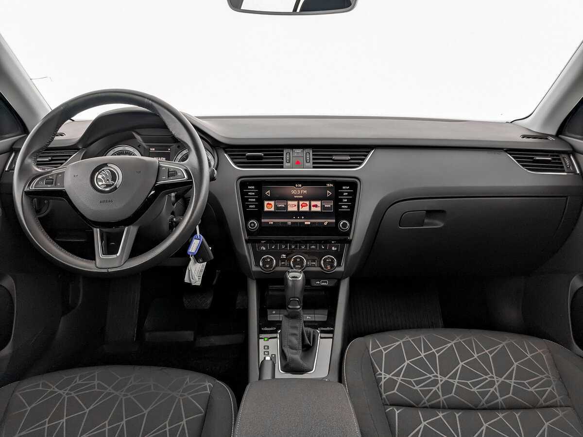 Купить Skoda Octavia с пробегом. Фото: #11