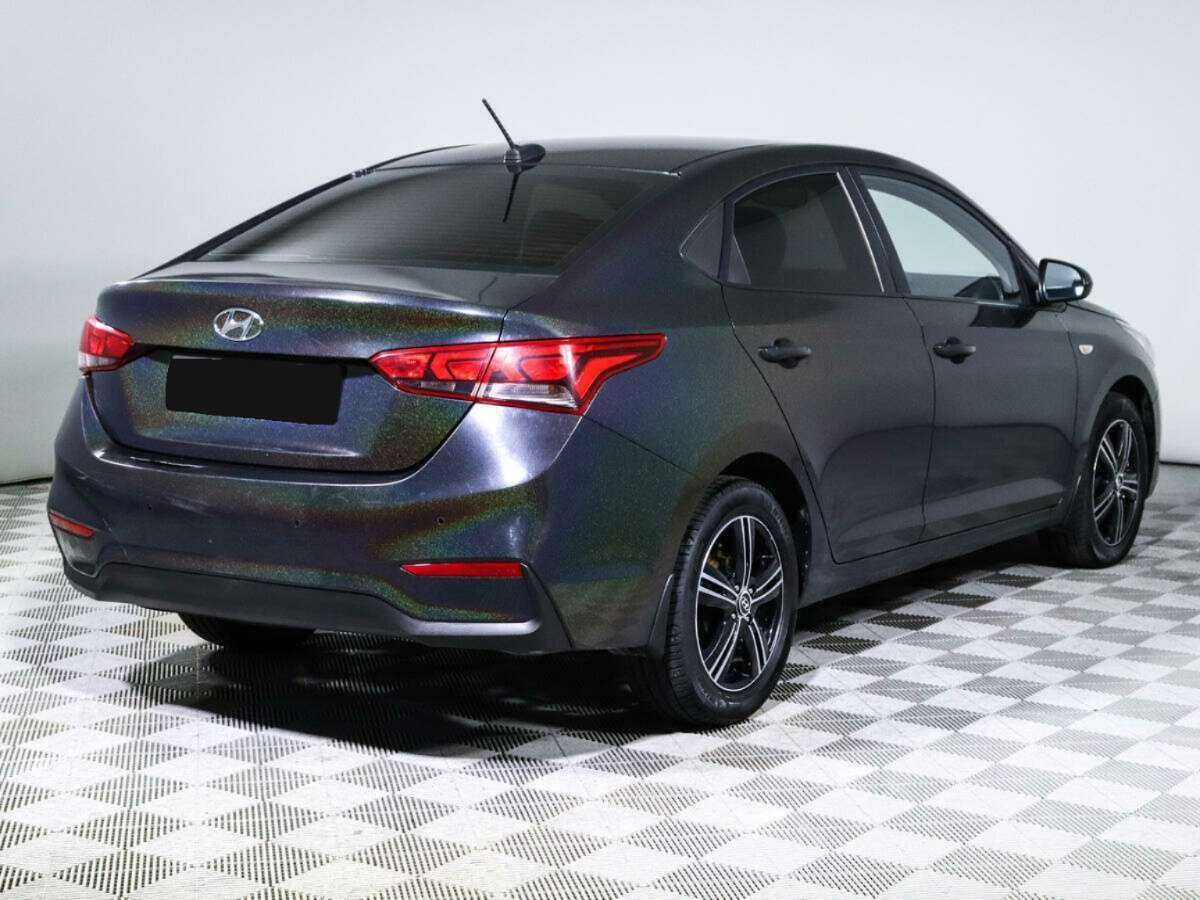 Купить Hyundai Solaris с пробегом. Фото: #4